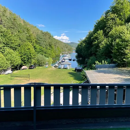 Marina Pensjonat Hubenov